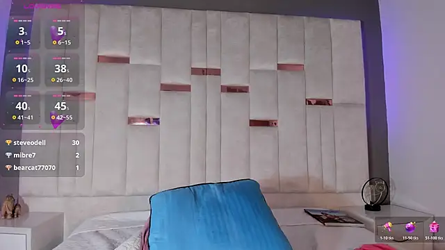 Claire_Mckenzie webcam