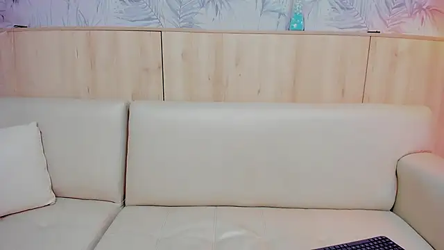 LovelyApril_ webcam
