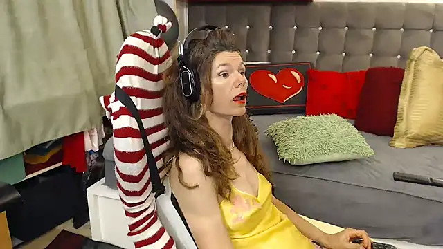 kellyterapy webcam