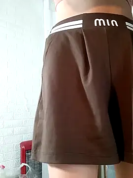 MilkShow webcam
