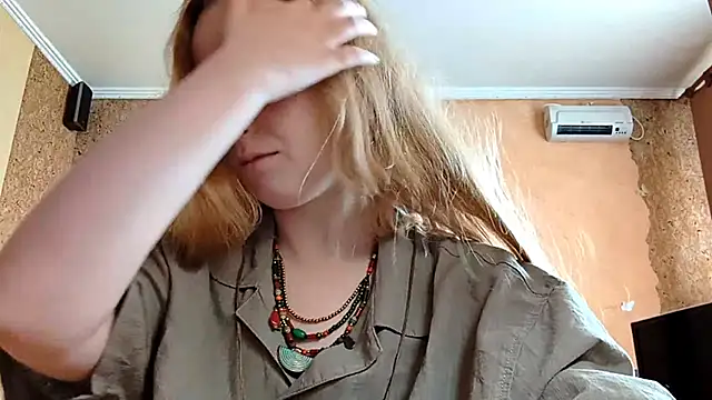 KateVibe_01 webcam