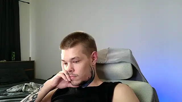 DENIS_HERE