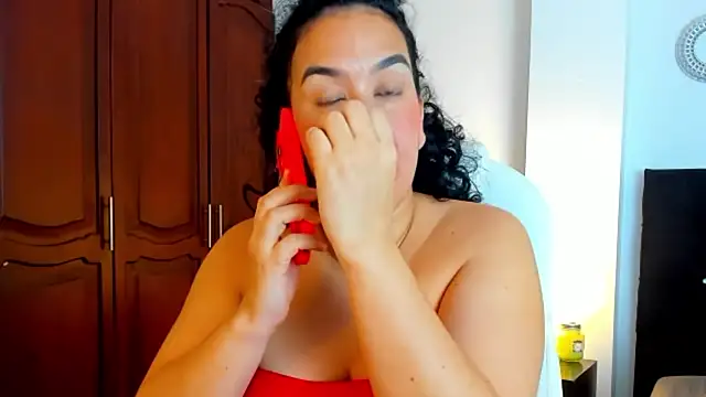 kathyajhonss webcam