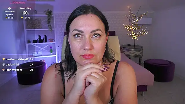 VelvetLuck webcam