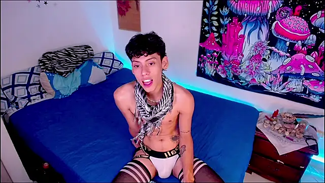 Thedoll_ethan7 webcam