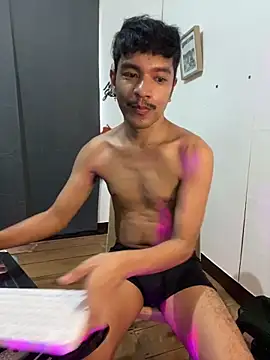 asian_darlingcummersxXx live cam on StripChat