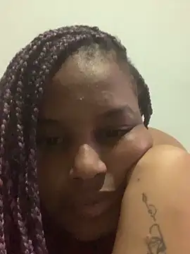 ayla-0 live cam on StripChat