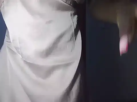 queen-Nova live cam on StripChat