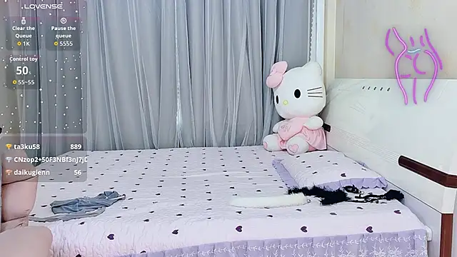 yangyang_520 live cam on StripChat