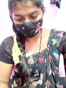 CuteDevilAnu webcam