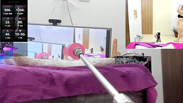 Paulina_Davis_ webcam