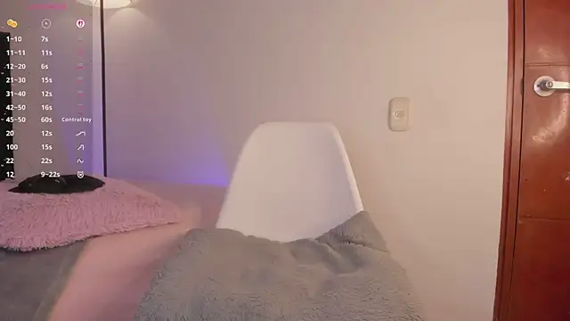 LynnSam_ live cam on StripChat