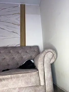 mia_khalaf