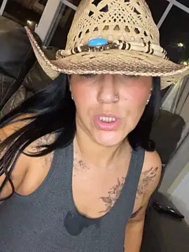 LittleMissEeve live sex cam