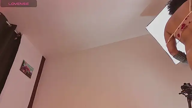 mulata_1ch - Mulata_1ch's free webcam - UK Sex Cams