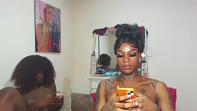 badgirls_cx live cam on StripChat