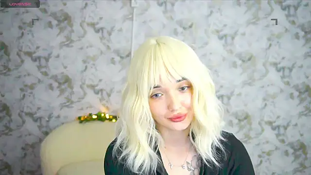 Ashley_S webcam
