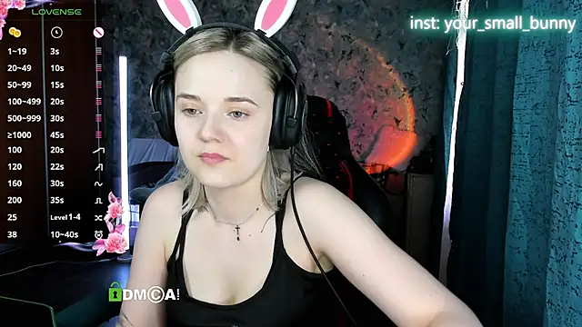 Your_small_bunny webcam
