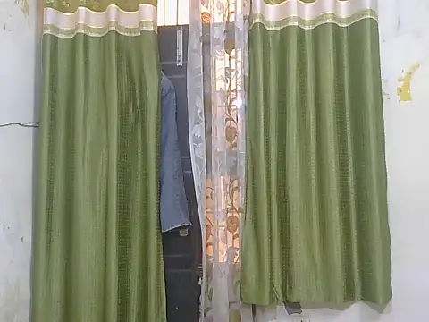 Stubborndesiboy webcam