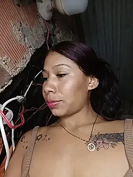rous-squir - Rous-squir's free webcam - UK Sex Cams