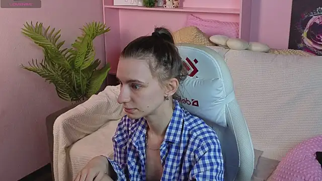 kaleriyaa_ webcam