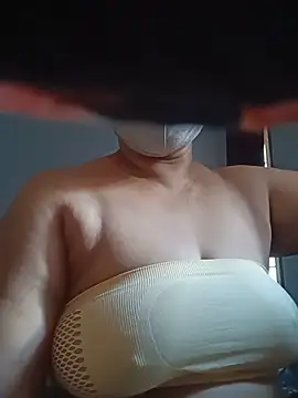 Tamil_Sivani webcam