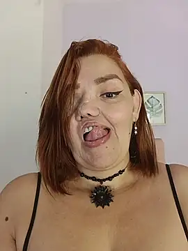 MayaLuna1 webcam