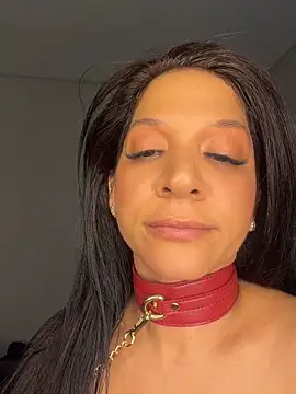BiaDomeBiaDominatrix 🍼 sex chat