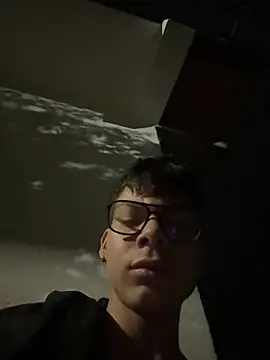 Handsome_boys69 webcam