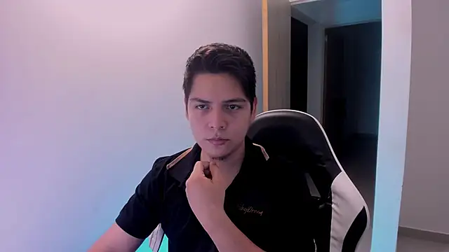 Asta_YunoXXX webcam