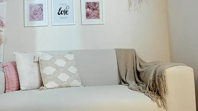 Mia_Rosee1 webcam