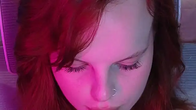 mollybossy webcam