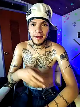 FonixXBelialX webcam