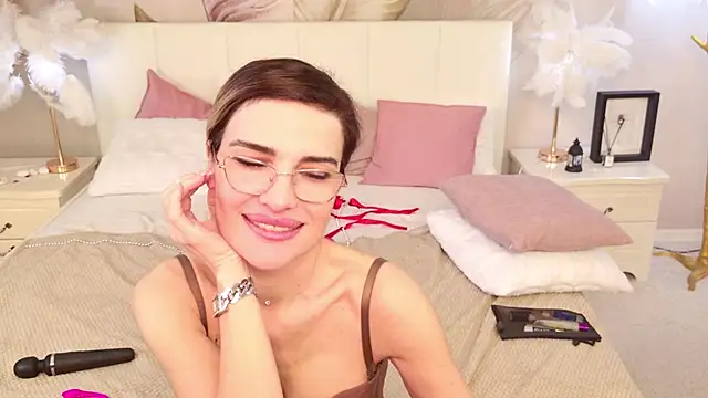 KaronTouches webcam