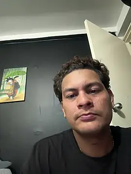Damon_10 webcam