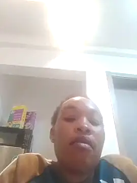 sweet_strawberina webcam