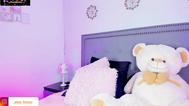 ale_lovee webcam