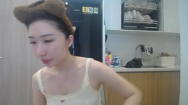 Asiagirll live cam on StripChat