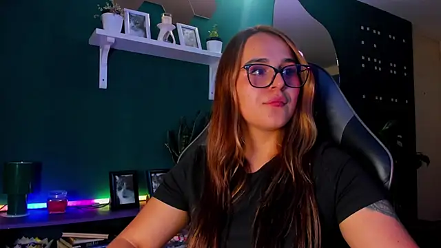evy_orange1 webcam