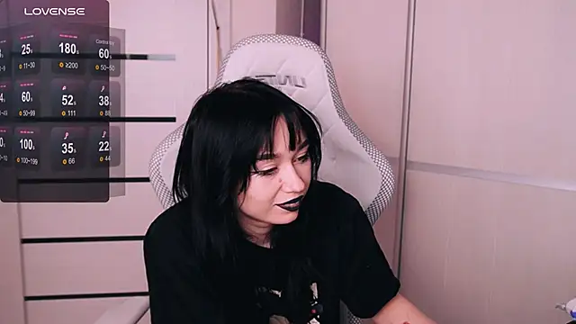 Kimiko__ webcam
