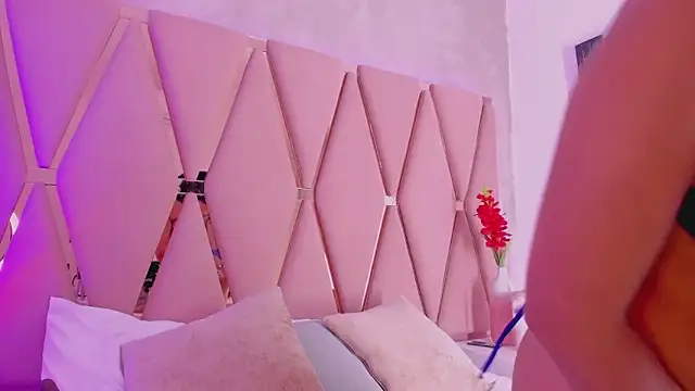 Emily_Black1 webcam