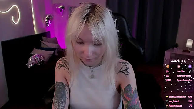 tattoo_art_baby webcam