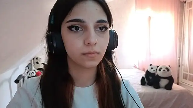 Blissmissataeses webcam