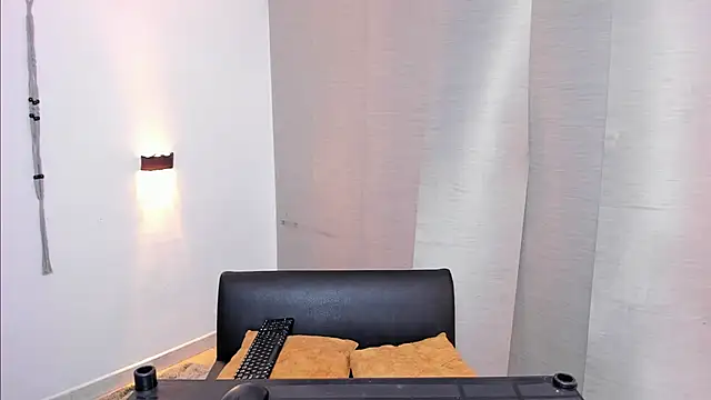 Partyhot_cum webcam