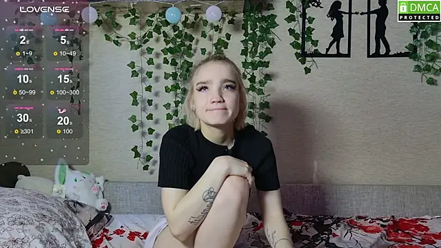 Girl_Meow18 webcam