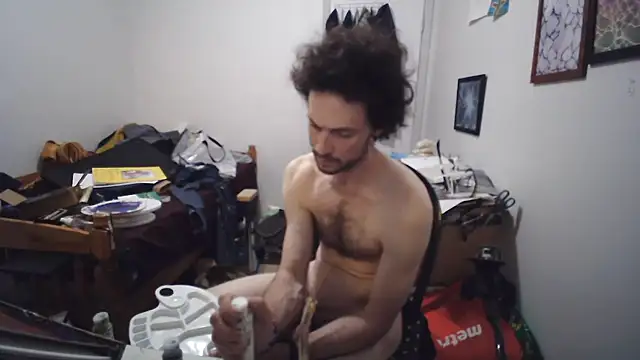JohnnyMoves webcam