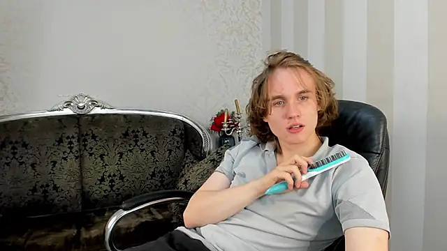 finnbev (M twink) - CUM show