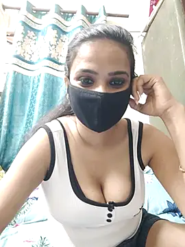 Amrita_Thakur01 webcam