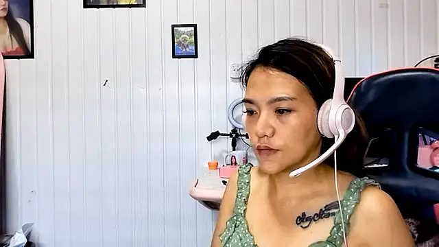 CassaundraWhitehead webcam