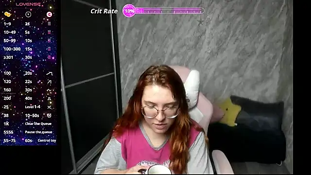 Reginasmilee webcam